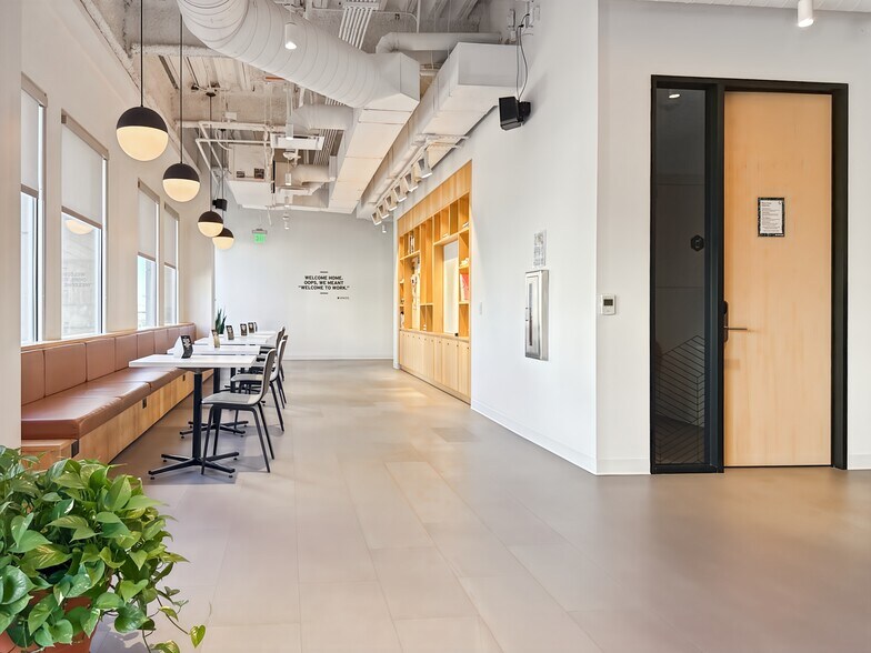 More Photos Of 15169 N Scottsdale Rd, Scottsdale Coworking Space