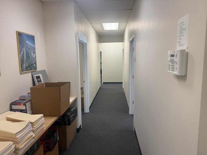 More Photos Of 611-617 Salt Lick Rd, Saint Peters Office For Lease