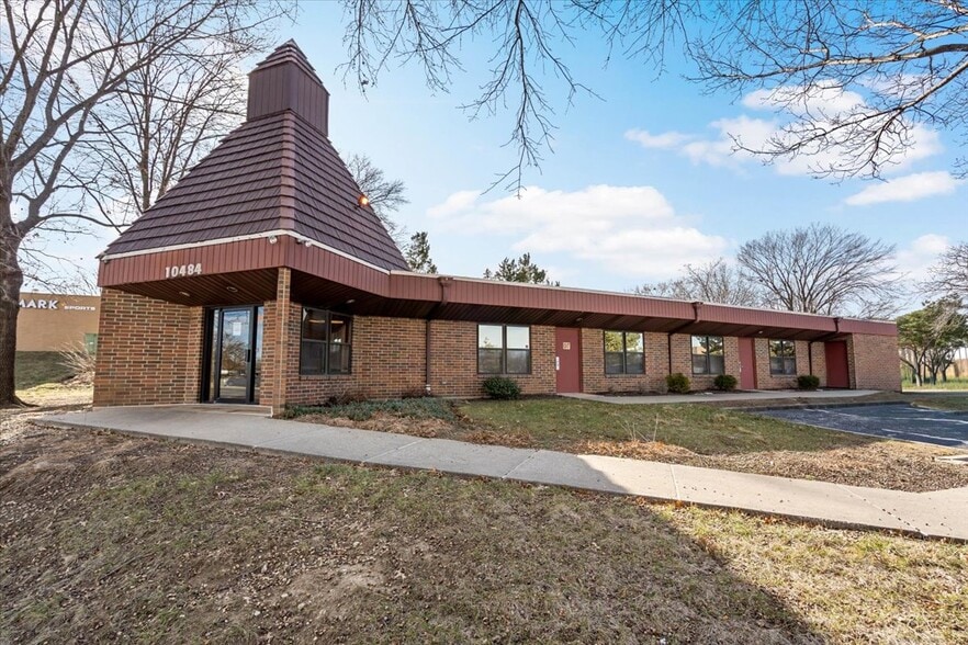Primary Photo Of 10484 Marty St, Overland Park Office For Sale