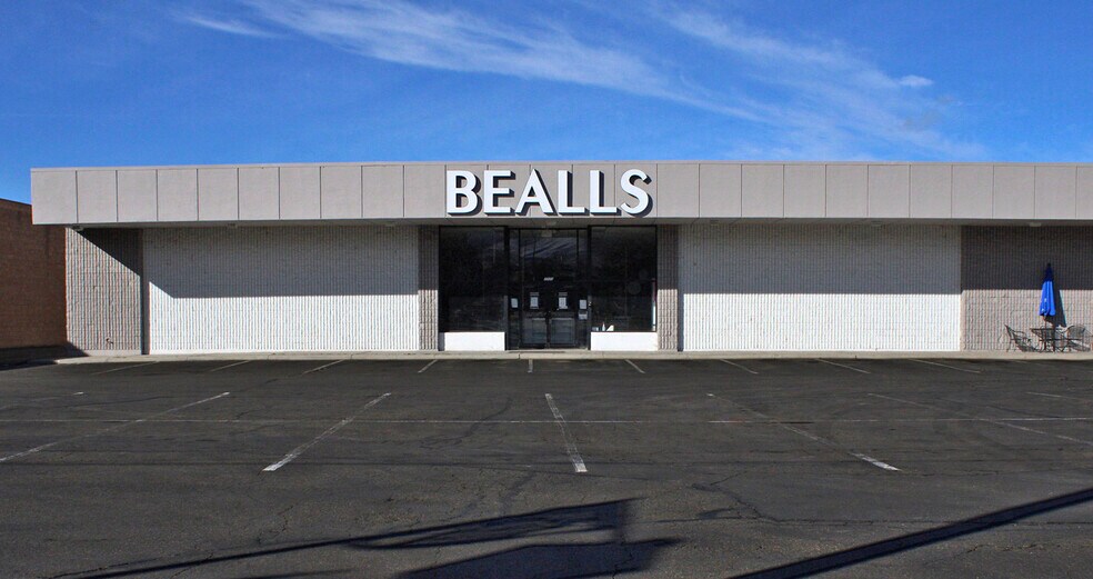 More Photos Of 1500 W 3rd St, Winnemucca Unknown For Lease