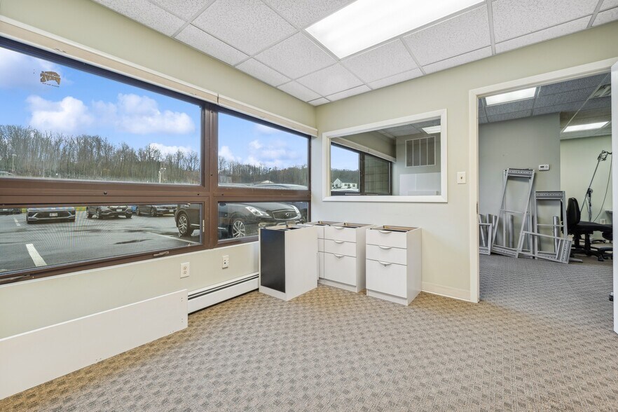 More Photos Of 1751 State Route 17A, Florida Industrial For Lease