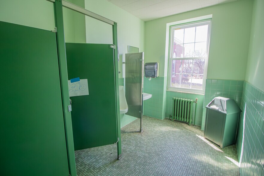 More Photos Of 181 Western ave, Albany Religious Facility For Sale