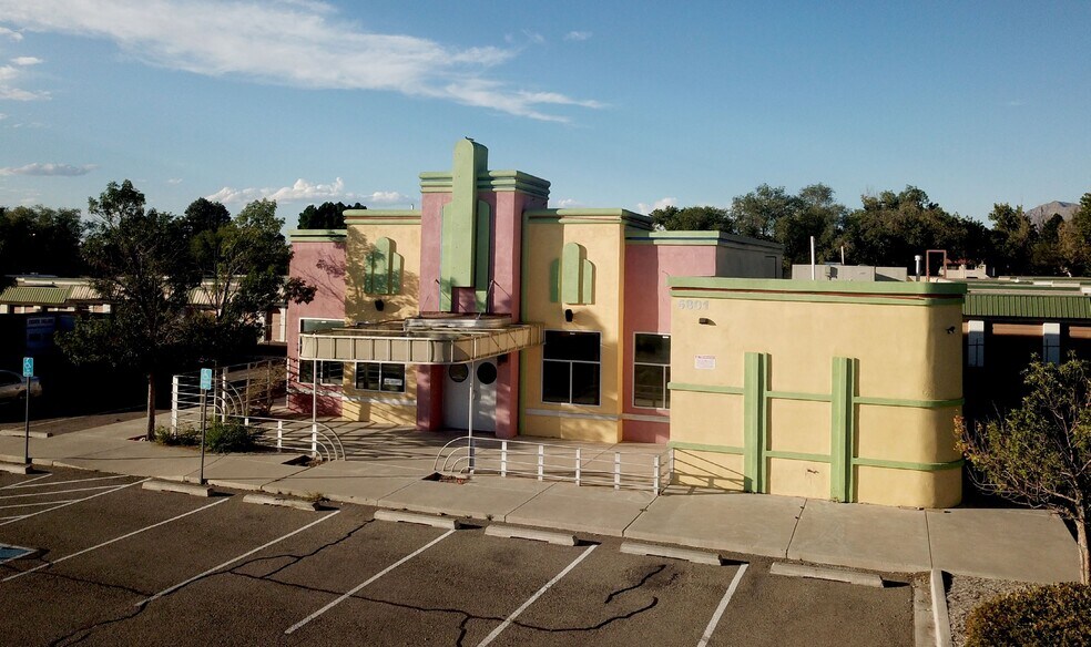 More Photos Of 5801 Academy Rd NE, Albuquerque Restaurant For Lease