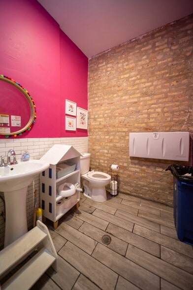 More Photos Of 3530 W Armitage Ave, Chicago Storefront Retail Residential For Lease