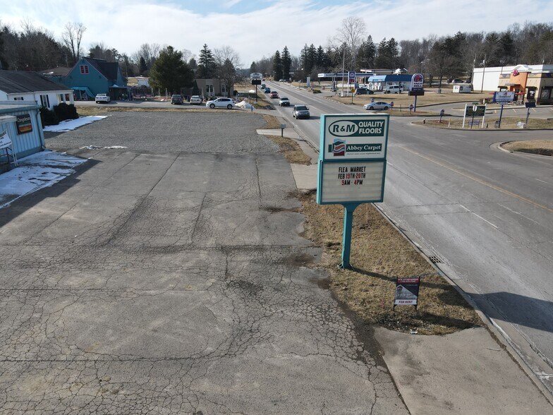 More Photos Of 1222 US HWY 50, Chillicothe Flex For Sale