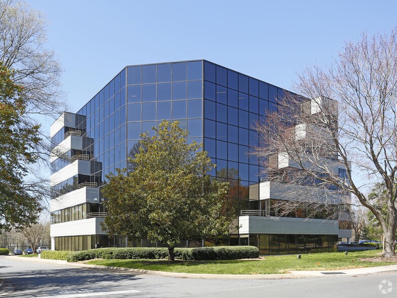 More Photos Of 5200 77 Center Dr, Charlotte Office For Lease