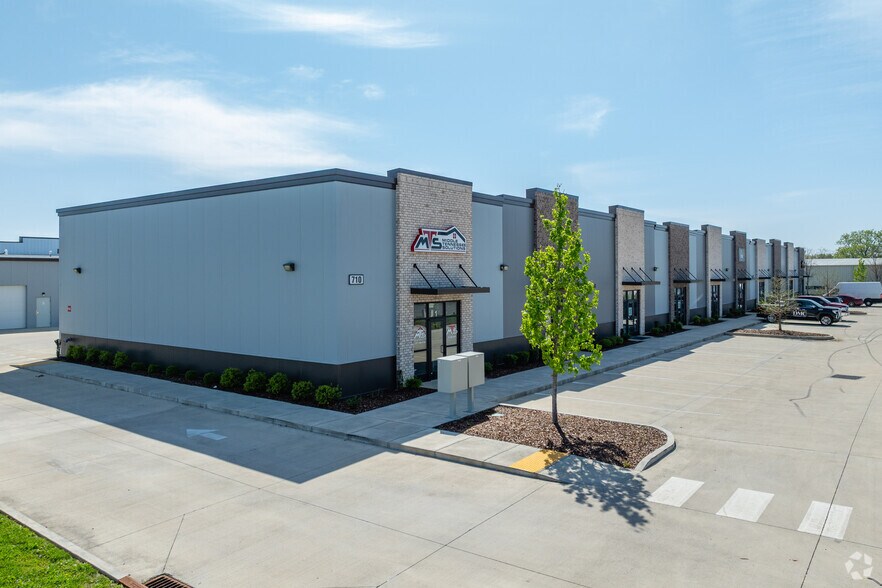 Primary Photo Of 710 Middle Tennessee Blvd, Murfreesboro Light Manufacturing For Lease