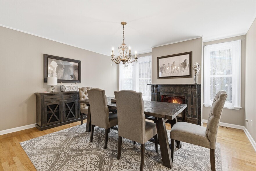 More Photos Of 149 Union Ave, Saratoga Springs Hospitality For Sale