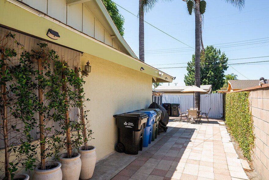 More Photos Of 1845 Norval St, Pomona Multifamily For Sale
