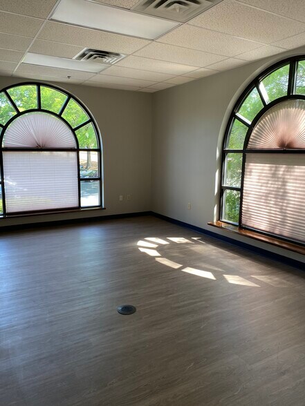 More Photos Of 1810 Mulkey Rd, Austell Medical For Lease