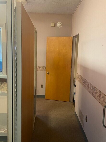 More Photos Of 1736 Sanderson Ave, Scranton Rehabilitation Center For Sale