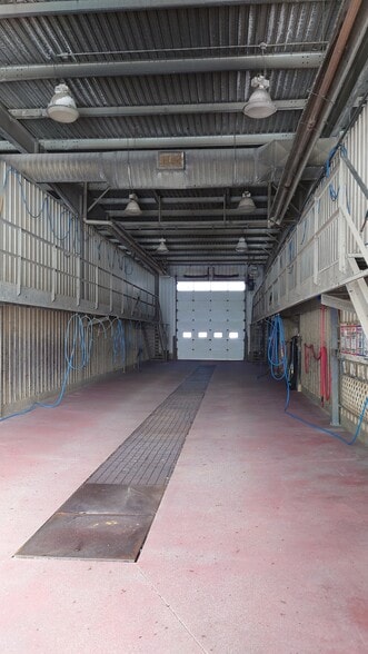 More Photos Of 6670 71 St, Red Deer Carwash For Sale