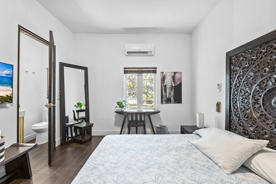 More Photos Of 575 NE 61st St, Miami Hotel For Sale