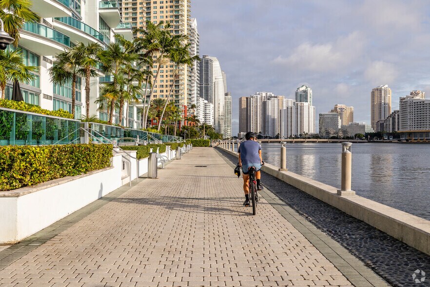 More Photos Of 1331 Brickell Bay Dr, Miami Apartments For Sale