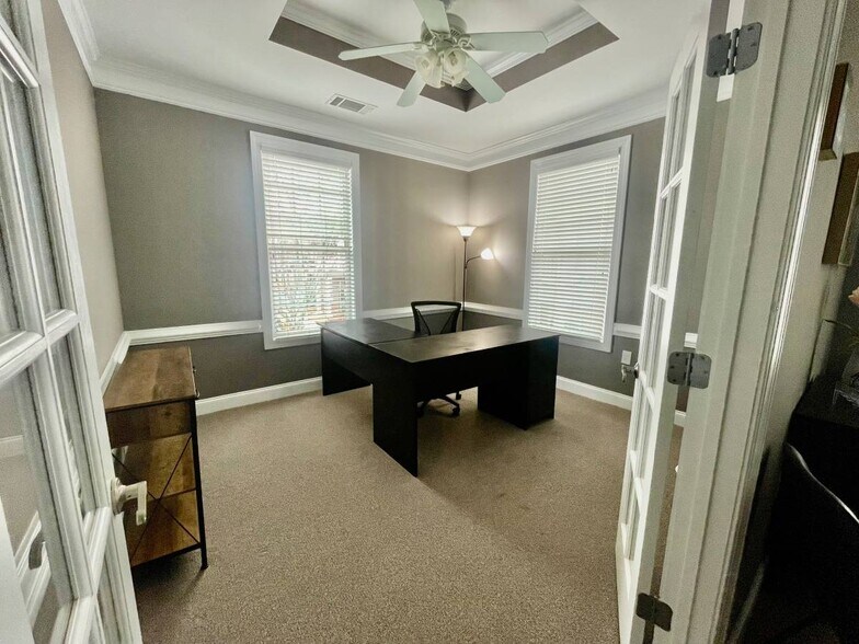 More Photos Of 3105 Creekside Village Dr, Kennesaw Office For Sale