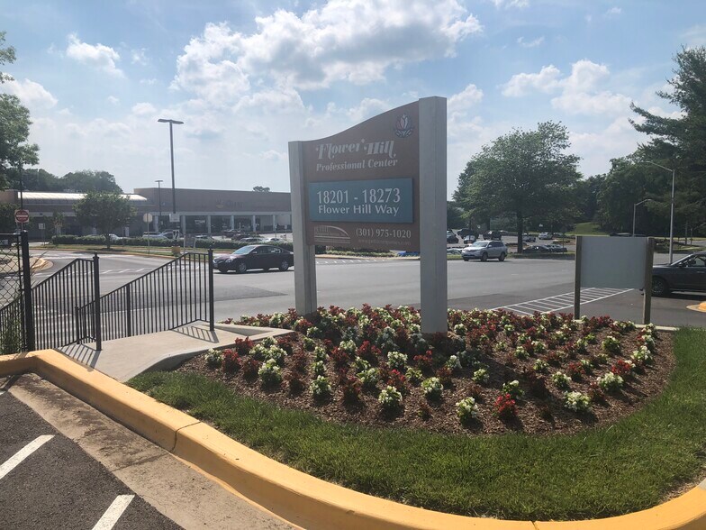 More Photos Of 18211-18221 Flower Hill Way, Gaithersburg Medical For Lease