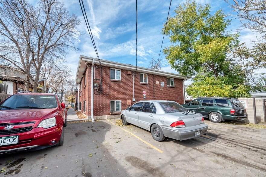 More Photos Of 1634 Boston St, Aurora Apartments For Sale