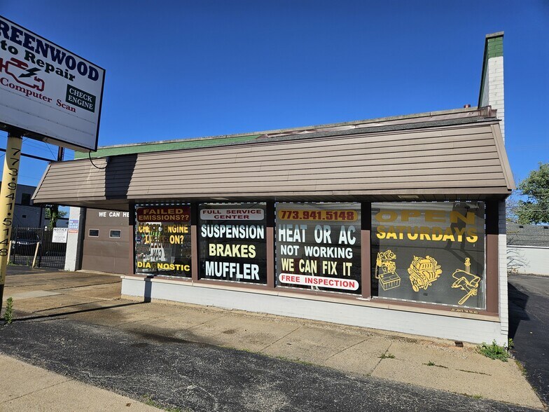 More Photos Of 10319 S Kedzie Ave, Chicago Auto Repair For Lease
