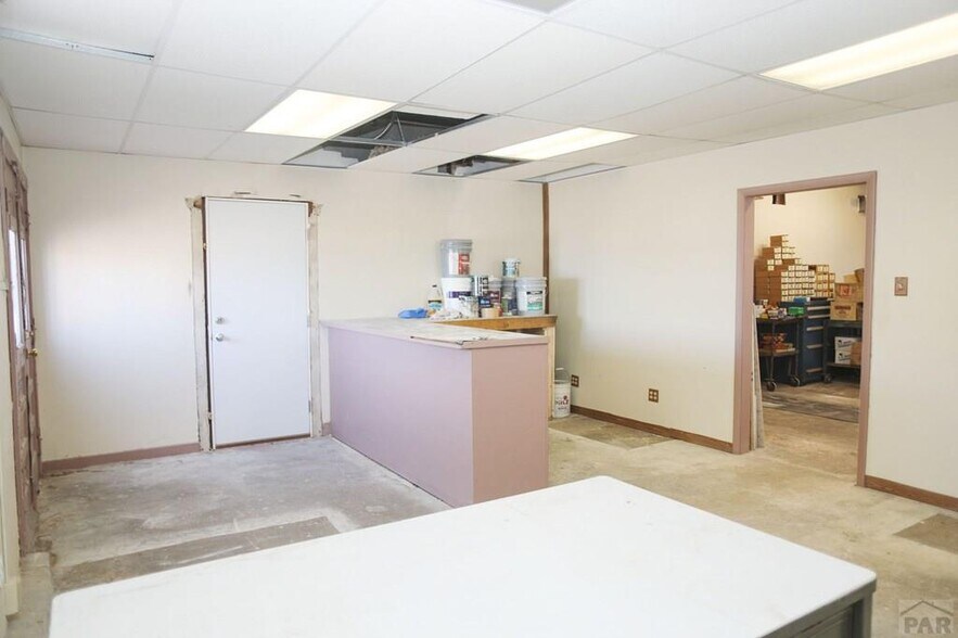 More Photos Of 600 E 11th St, Pueblo Auto Repair For Sale