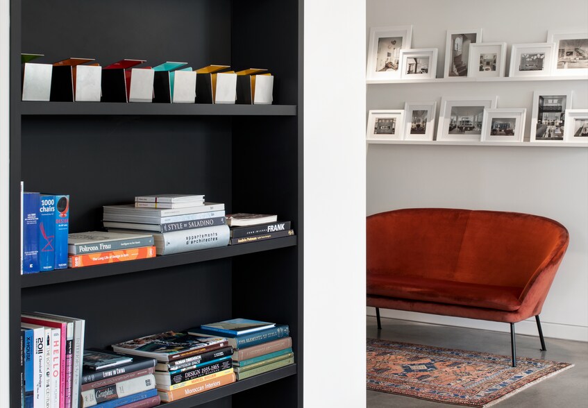 More Photos Of 1195 Rue Wellington, Montréal Office For Sale