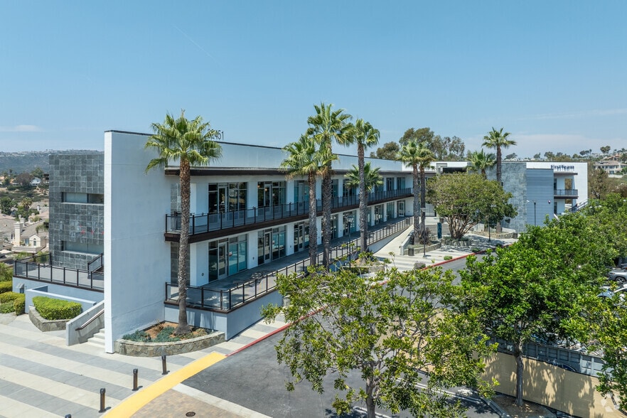 More Photos Of 32451 Golden Lantern St, Laguna Niguel Office For Lease