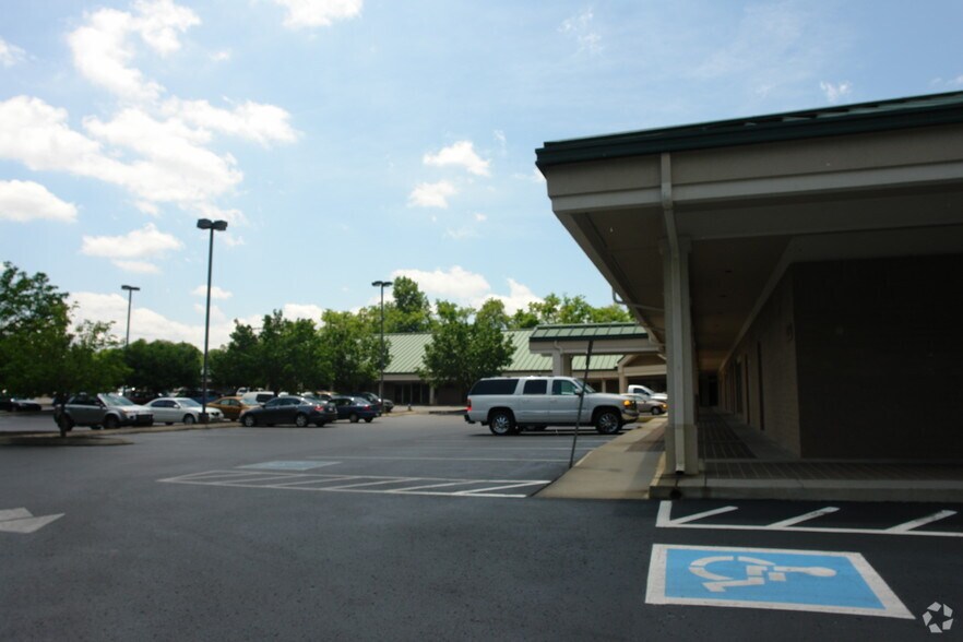 More Photos Of 1001-1045 N Highland Ave, Murfreesboro Medical For Lease
