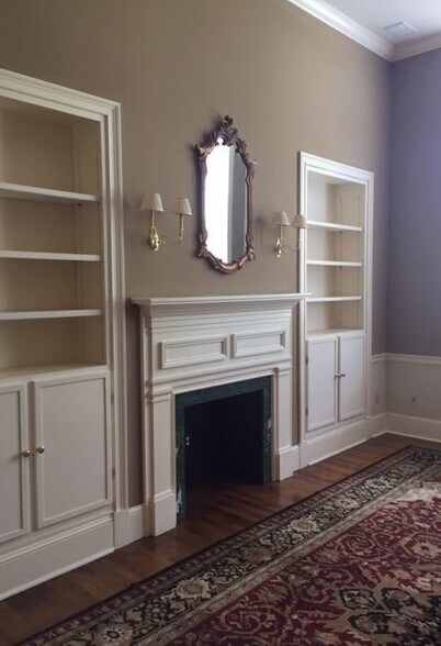 More Photos Of 600-602 Virginia St E, Charleston Office Residential For Sale