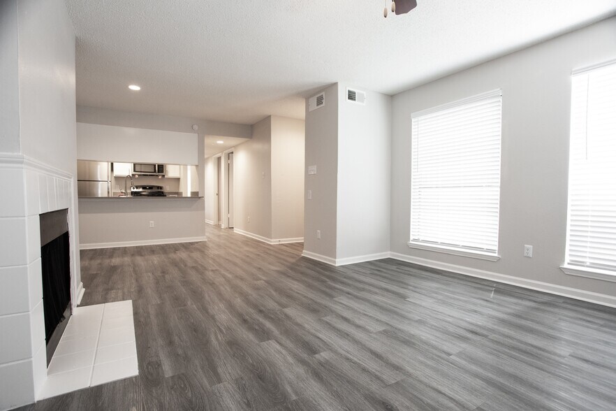 More Photos Of 4328 Duck Creek Dr, Garland Apartments For Sale