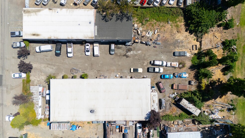 More Photos Of 21 Cypress Ave, Vallejo Service For Sale