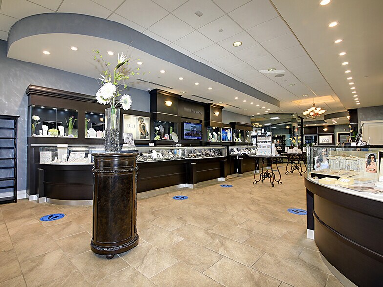 More Photos Of 1001 McBride Ave, Woodland Park Storefront Retail Office For Lease