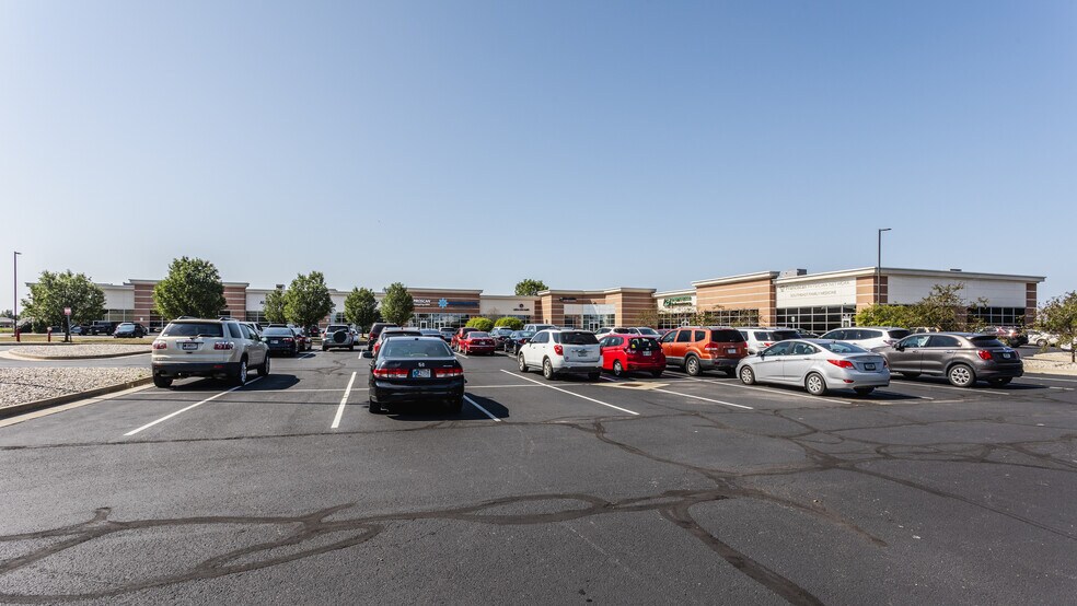 More Photos Of 965 N Emerson Ave, Greenwood Medical For Lease