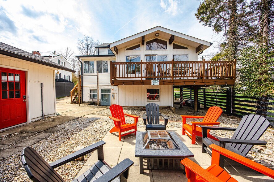 More Photos Of 340 N Locust St, Oxford Multifamily For Sale