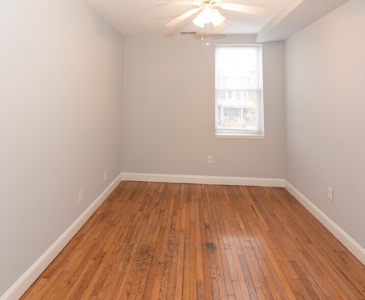 More Photos Of 2445 Lakeview Ave, Baltimore Apartments For Sale