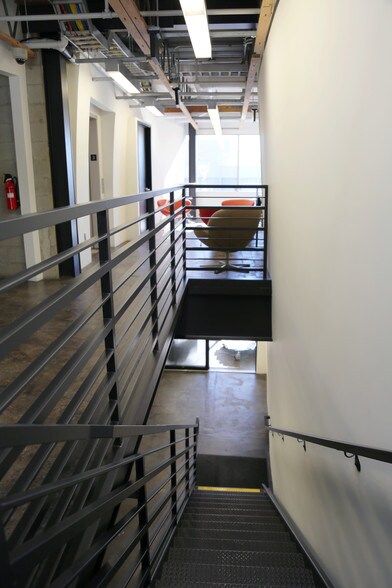 More Photos Of 8335 W Sunset Blvd, West Hollywood Office For Lease