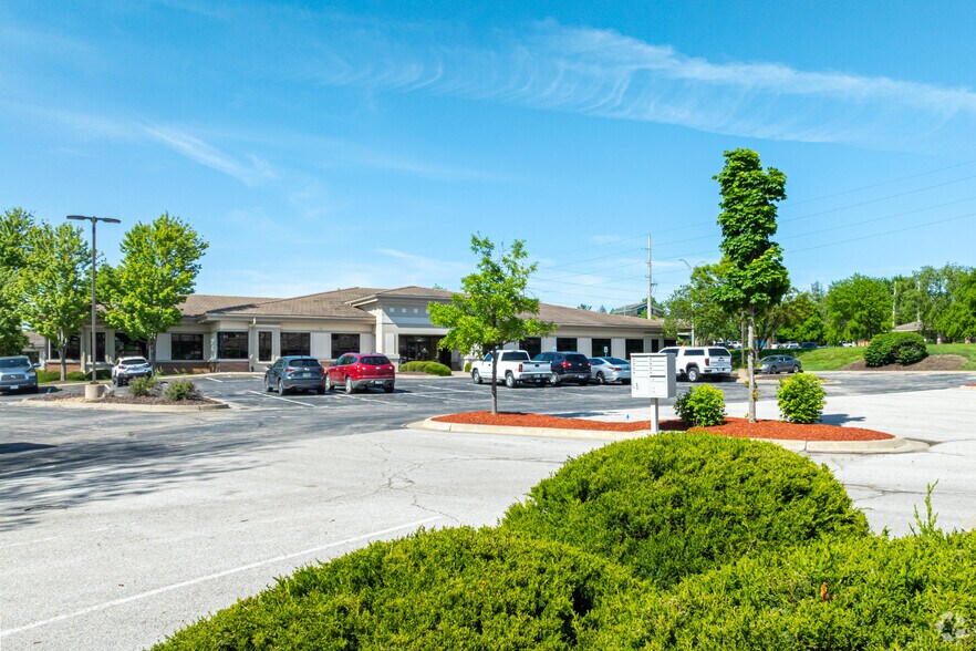 More Photos Of 3540 NE Ralph Powell Rd, Lee's Summit Office For Lease