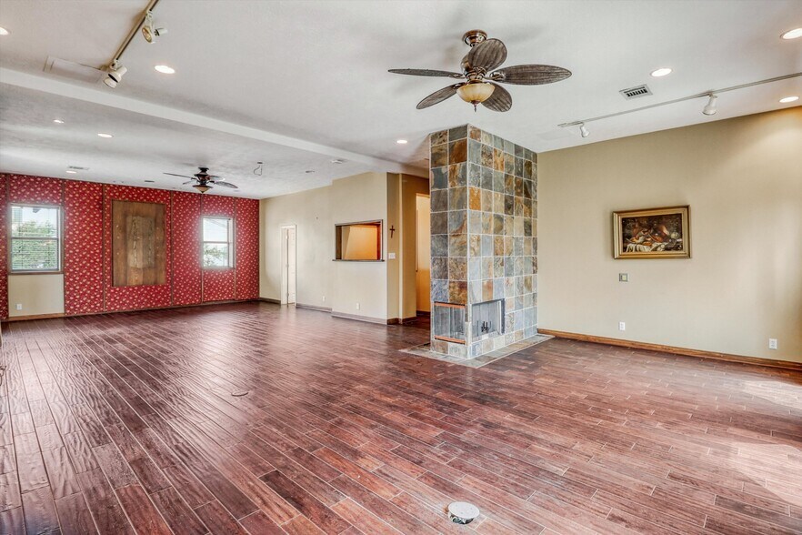 More Photos Of 1607 Bonner St, Houston Specialty For Sale