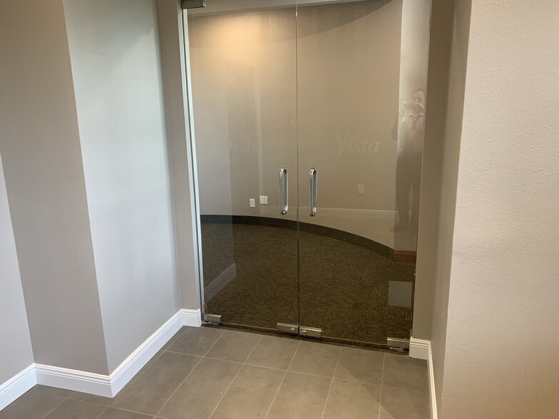More Photos Of 4300 S Highway 27, Clermont Storefront Retail Office For Lease