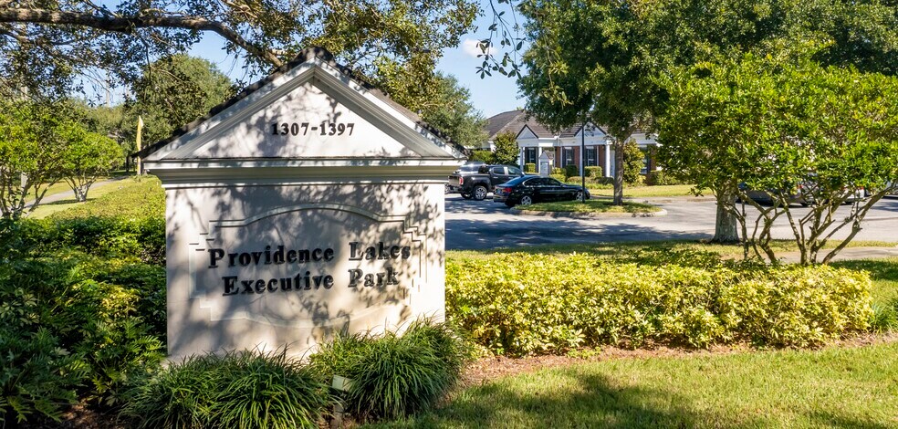 Primary Photo Of 1383 Providence Rd, Brandon Medical For Lease