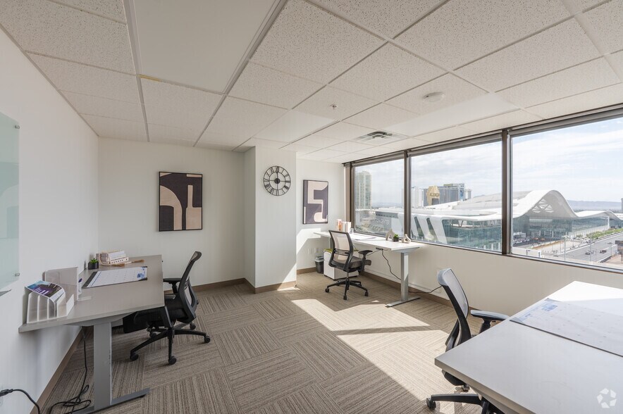 More Photos Of 101 Convention Center Dr, Las Vegas Coworking Space