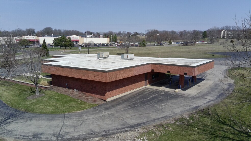 More Photos Of 1795 Madison Rd, Beloit Bank For Sale