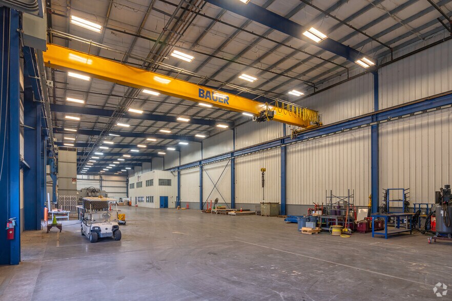 More Photos Of 100 N FM 3083 Rd, Conroe Manufacturing For Lease