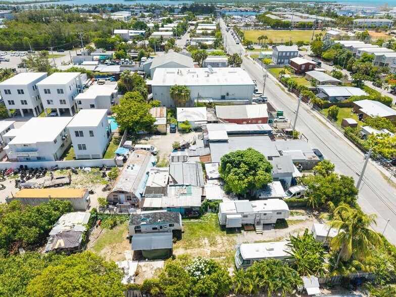 More Photos Of 5331 5th Ave, Key West Apartments For Sale