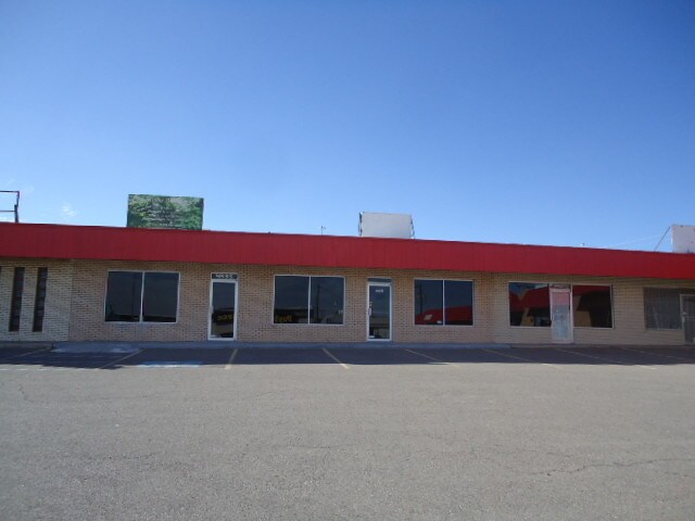 More Photos Of 4429-4451 Edgar Park Ave, El Paso Unknown For Lease