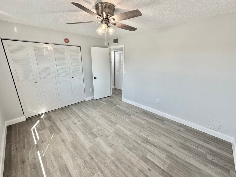 More Photos Of 4400 1st St N, Saint Petersburg Apartments For Sale