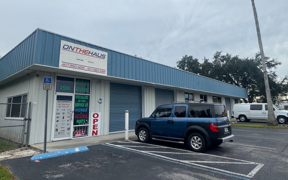 Primary Photo Of 2583 N Orange Blossom Trl, Kissimmee Storefront For Lease