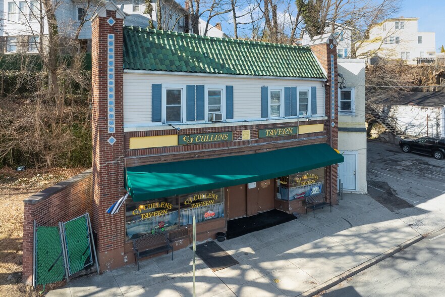 More Photos Of , New Rochelle General Retail For Sale