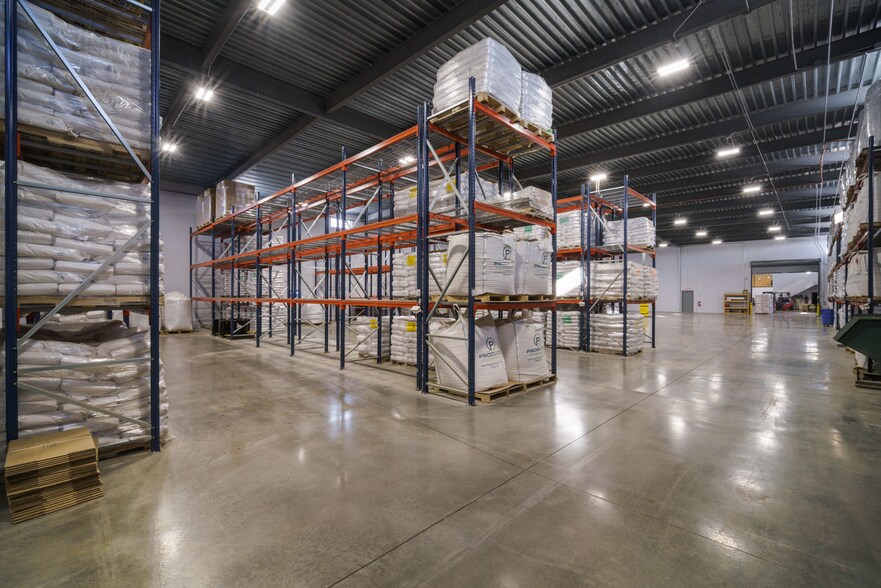 More Photos Of 3769 Scenic Rd, Slinger Industrial For Lease