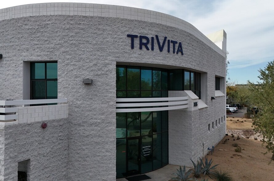 More Photos Of 7435 E Tierra Buena Ln, Scottsdale Warehouse For Lease