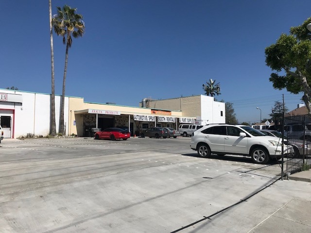 More Photos Of 10600 Victory Blvd, North Hollywood Office For Lease