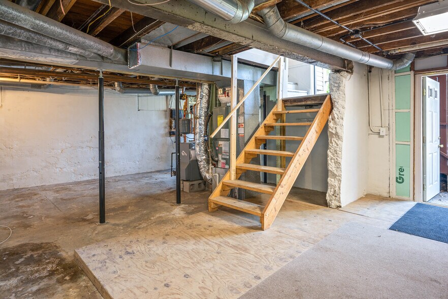 More Photos Of 128 Empire Blvd, Rochester Office Residential For Sale